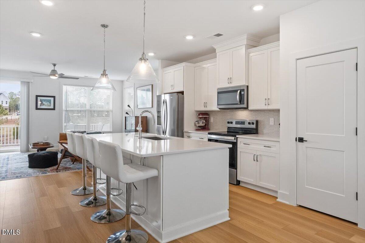 522 Billingshurst Way