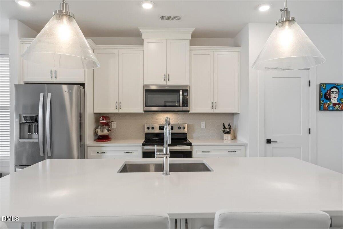 522 Billingshurst Way