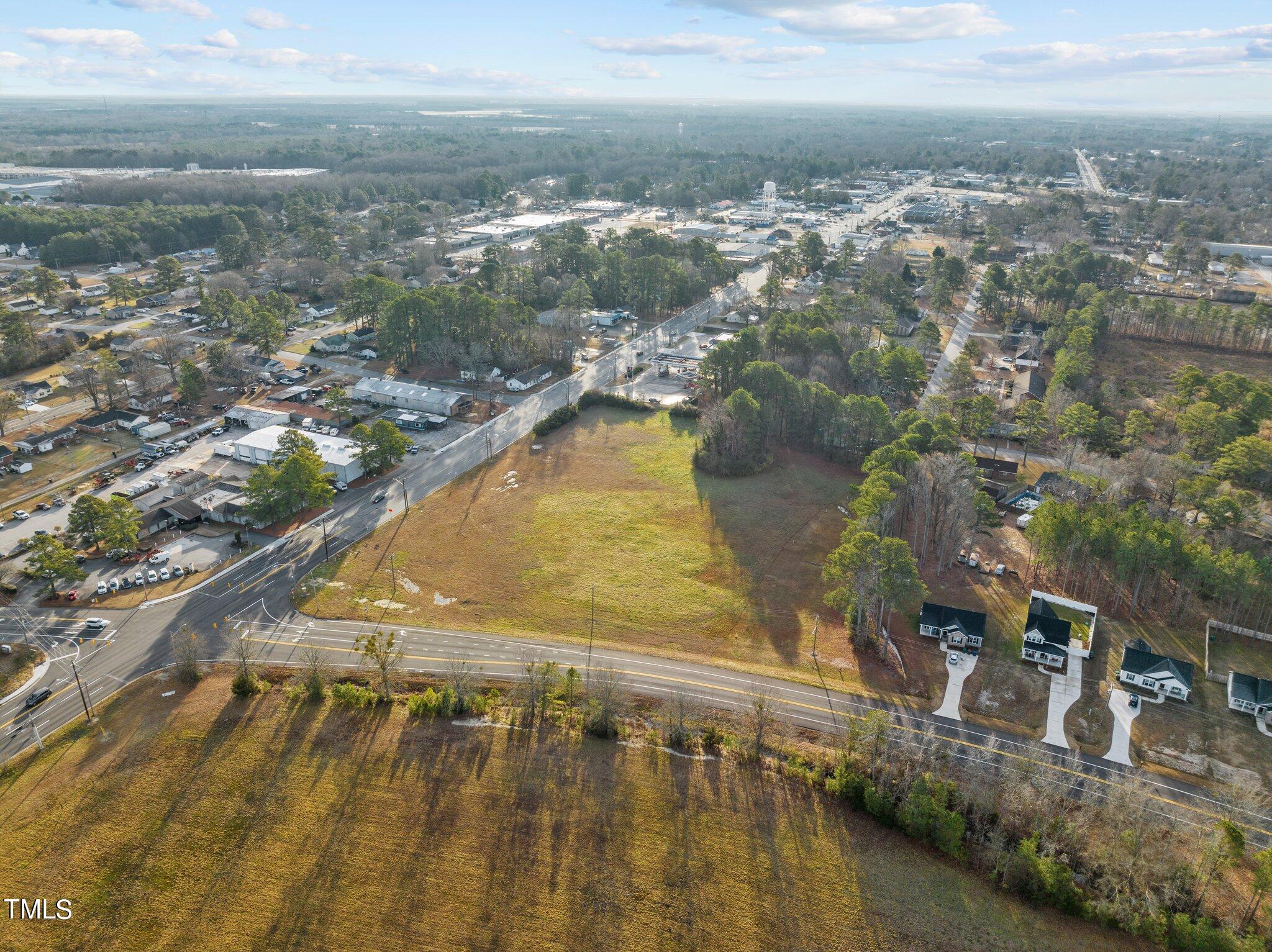 A/1 N Main North Street
