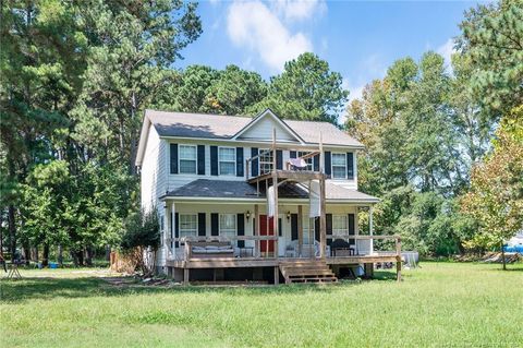 A home in Kenly