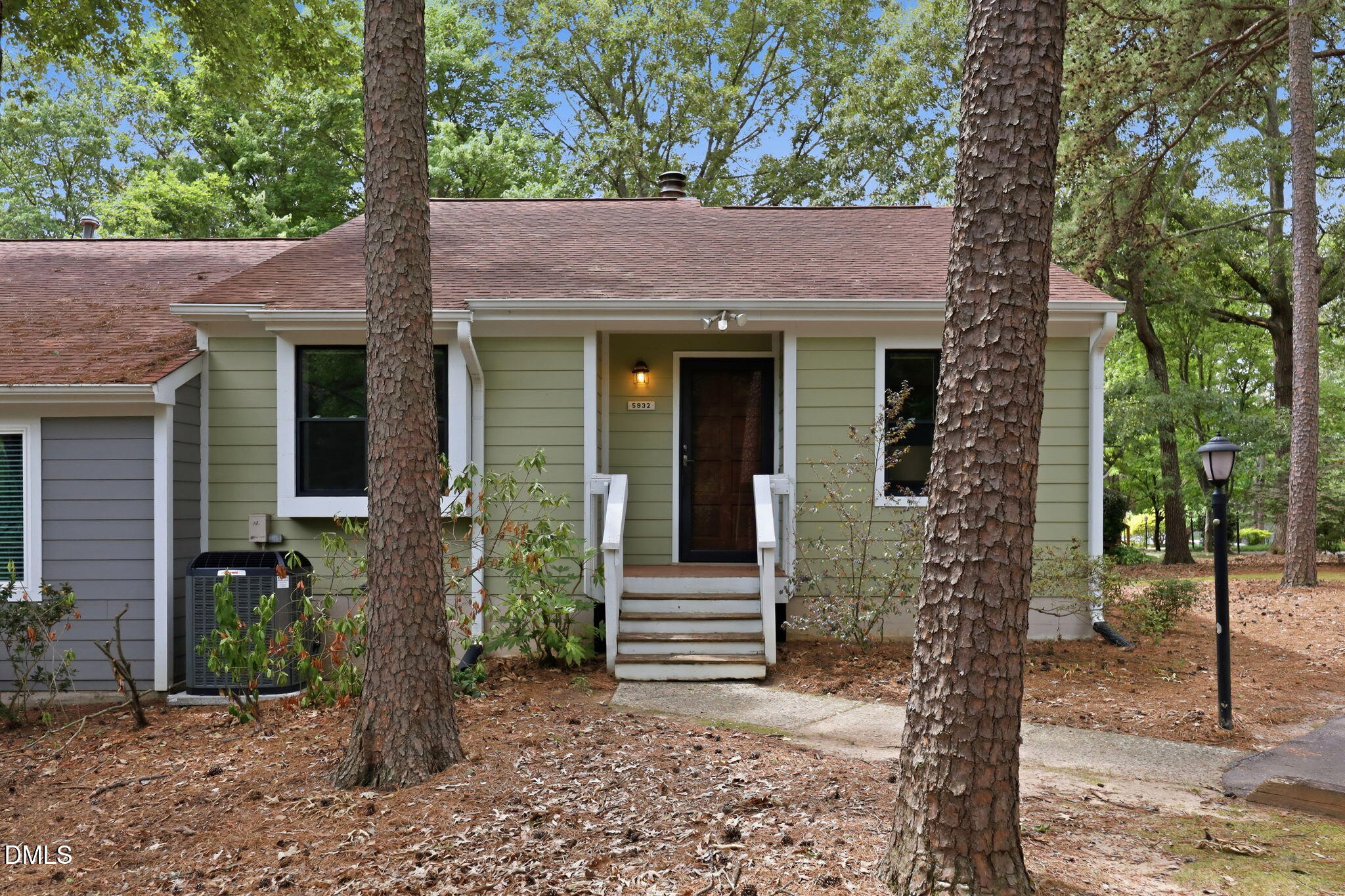 5932 Carmel Lane