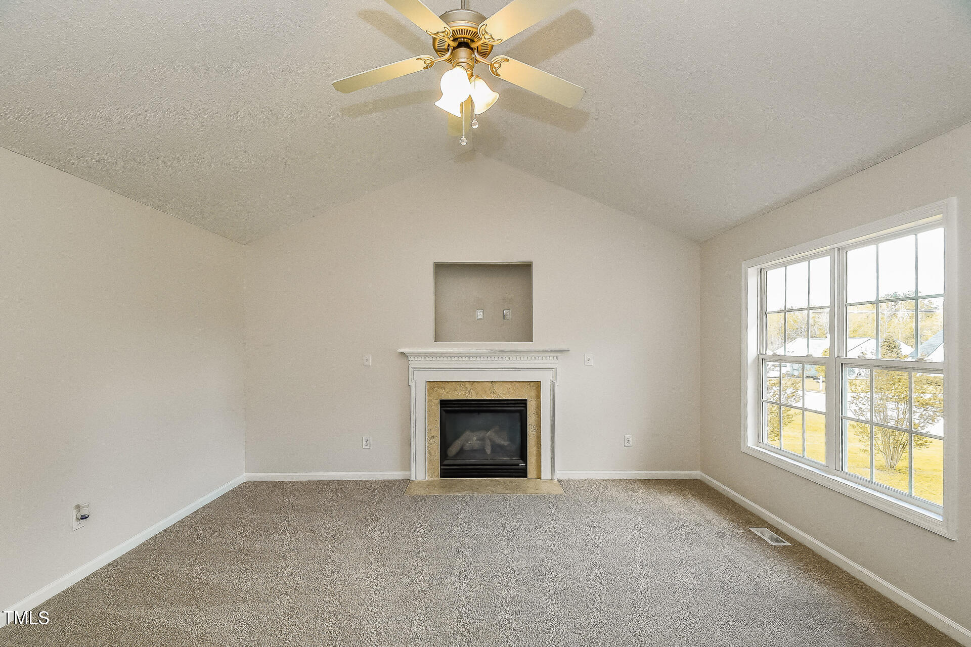 1003 Walnut Drive