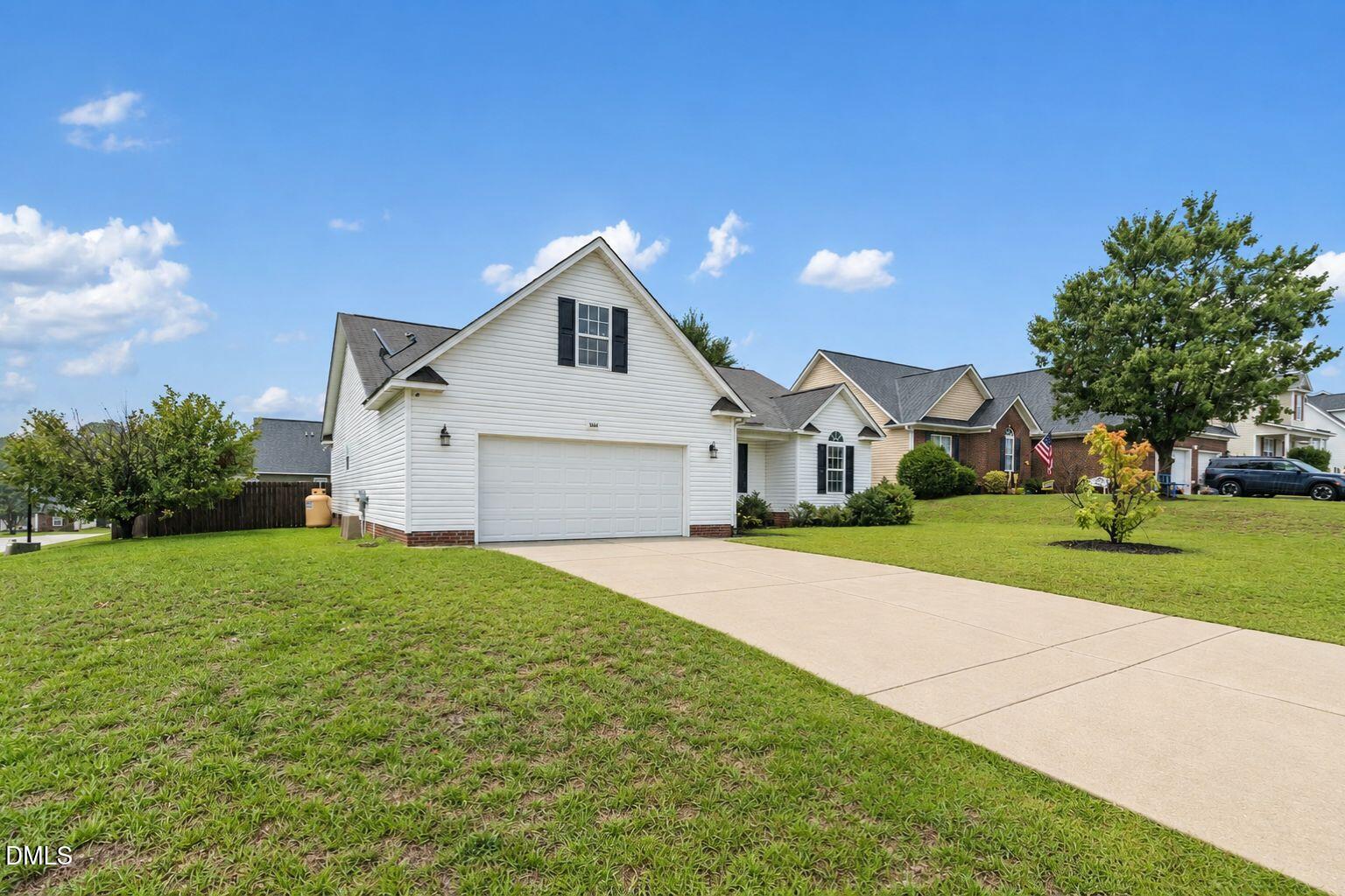 1466 Thoroughbred Trail