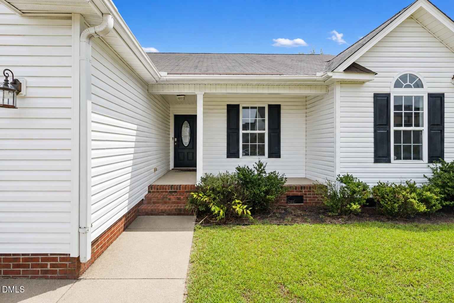 1466 Thoroughbred Trail