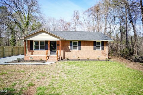 808 W Rose Street Sanford NC 27330