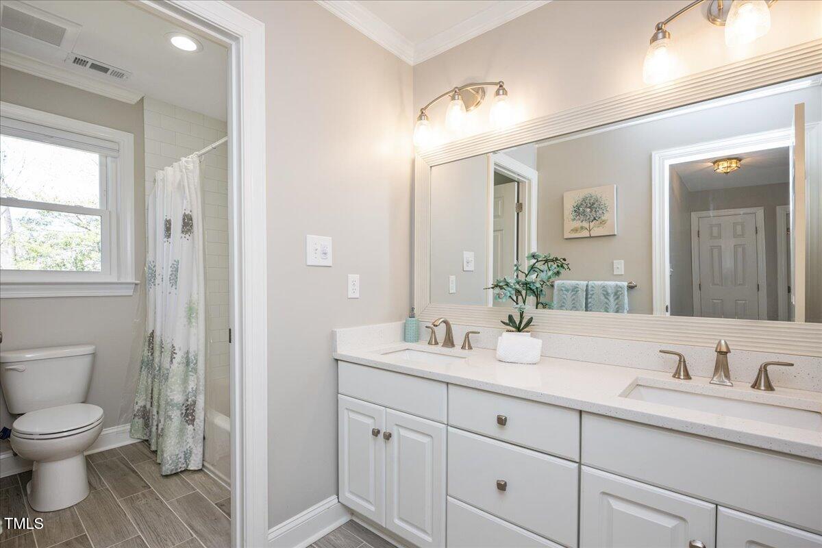 Cary, North Carolina 27518, United States, 4 Bedrooms Bedrooms, ,3 BathroomsBathrooms,Residential,Pending,83822