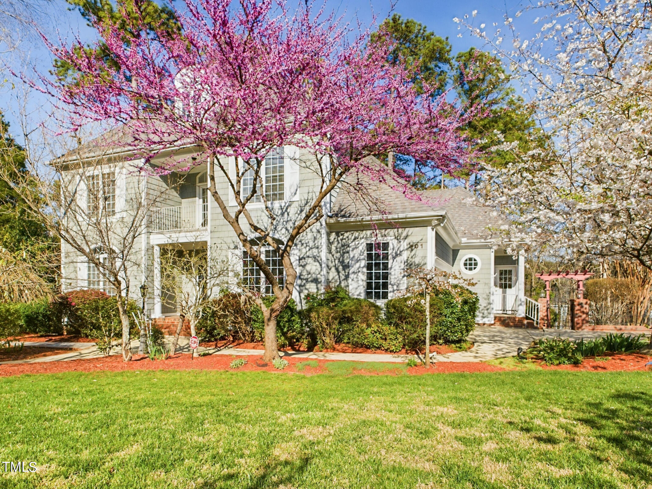 101 Sundance Place