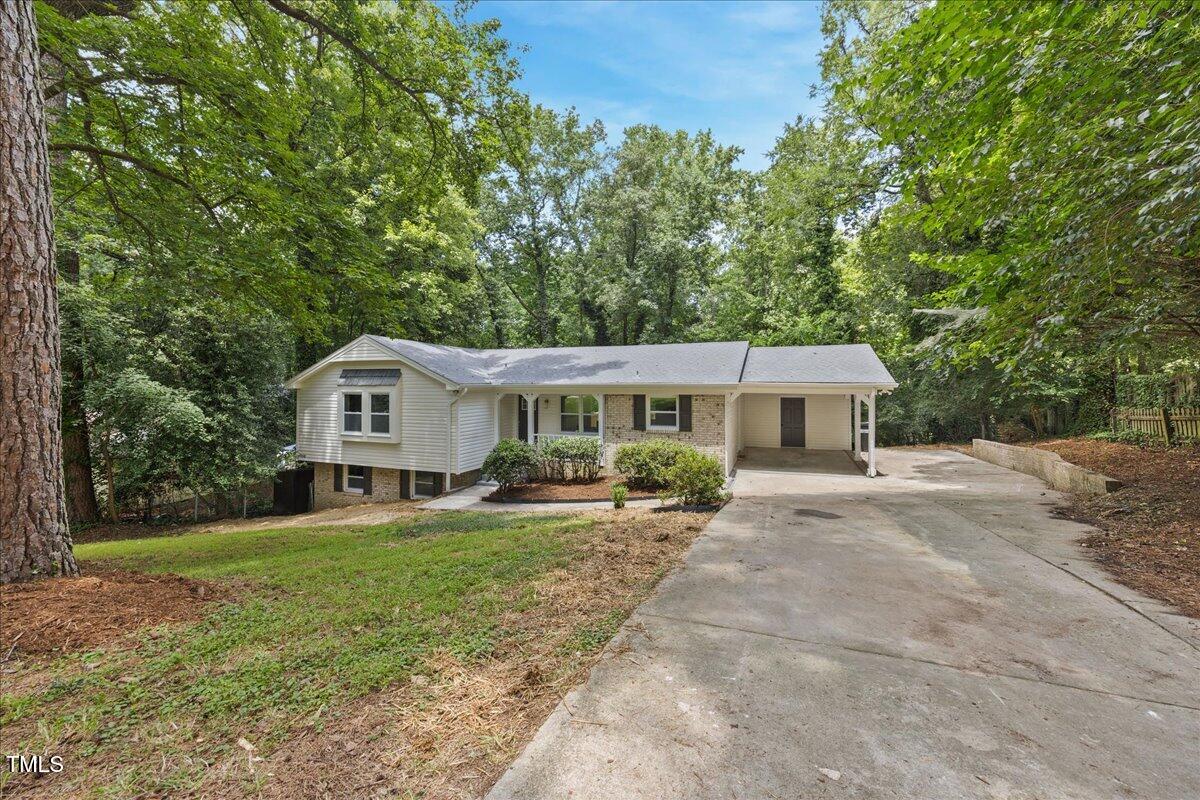 215 Wellington Drive