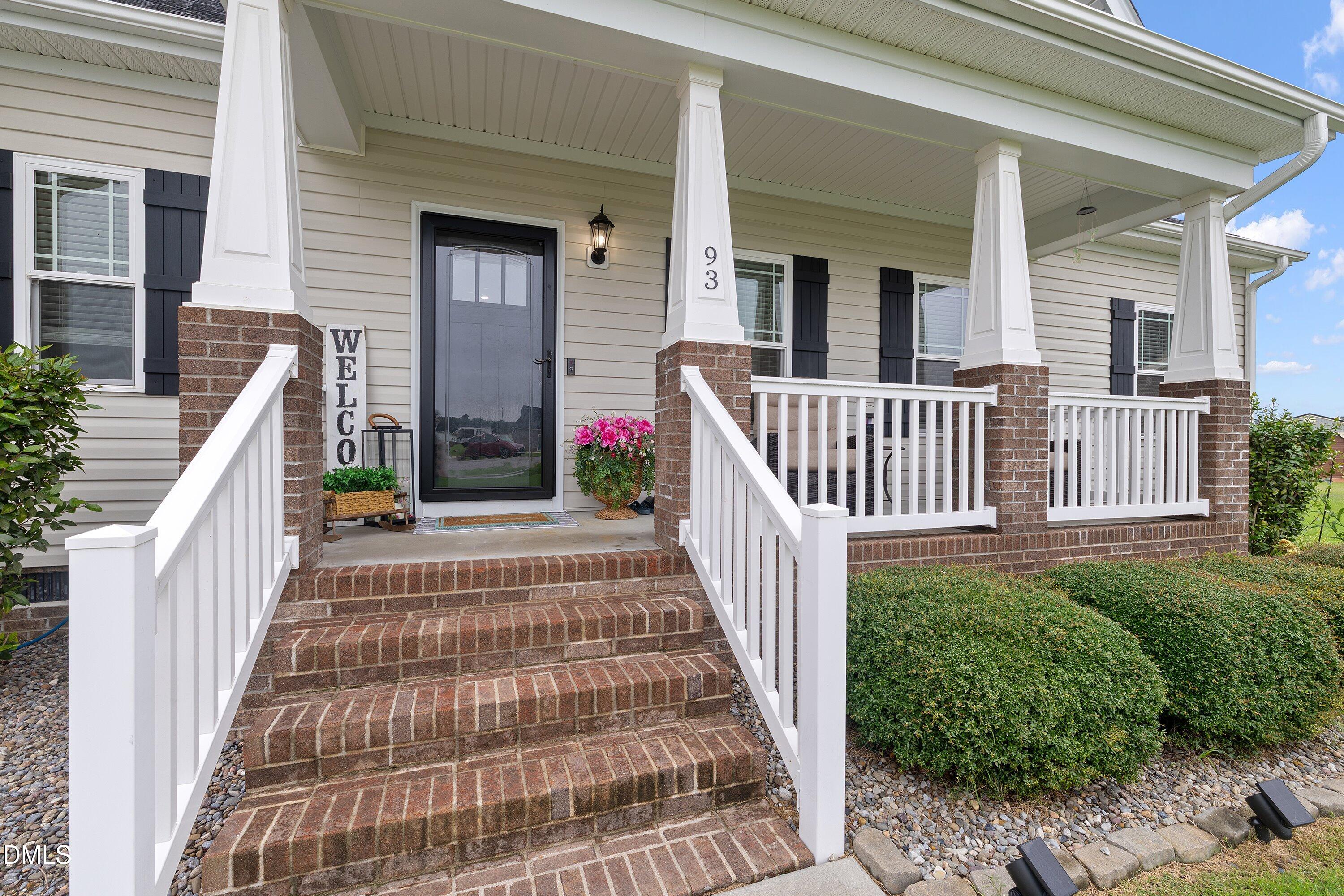 93 Yurman Lane