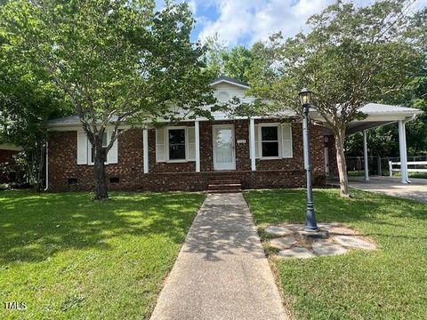 727 Queens Avenue Dunn NC 28334