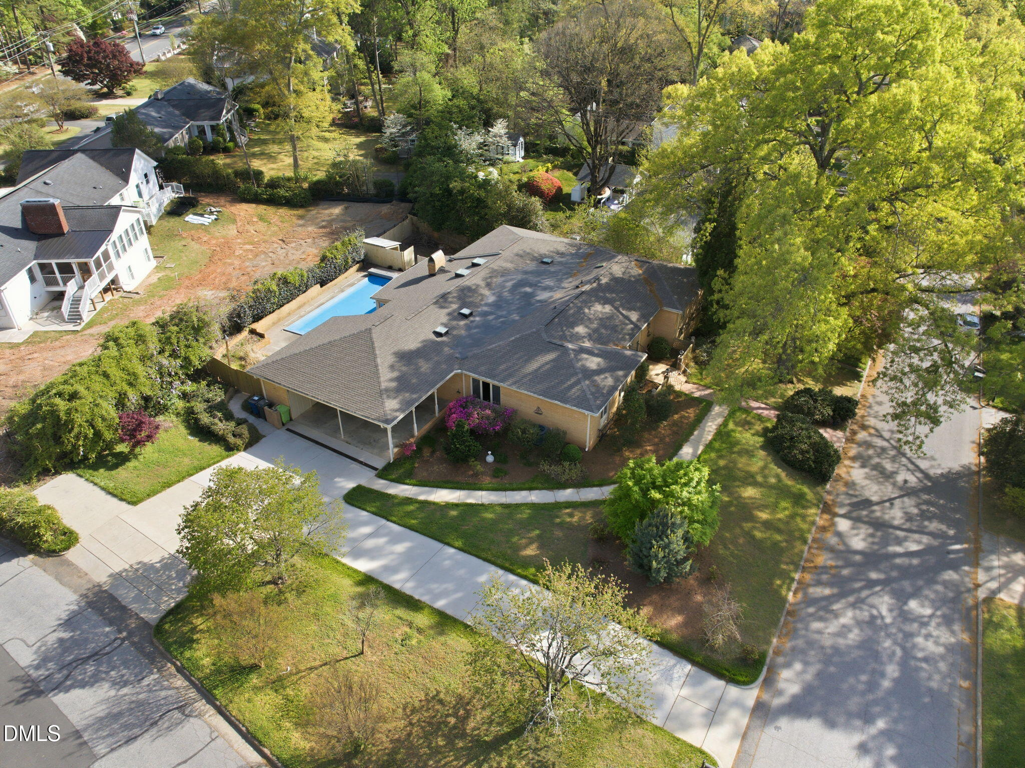 2420 Tyson Street
