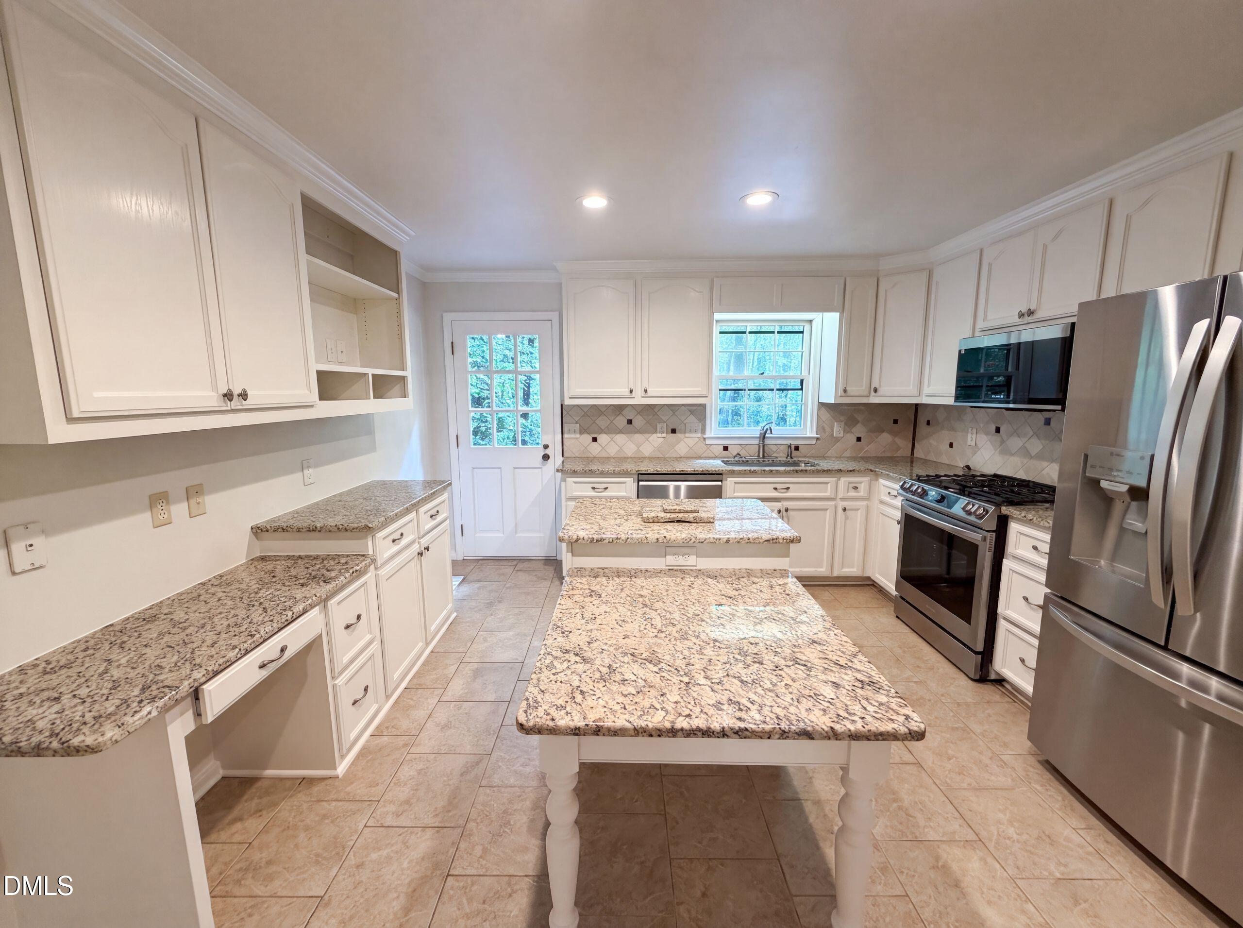 204 Boulder Bluff Trail
