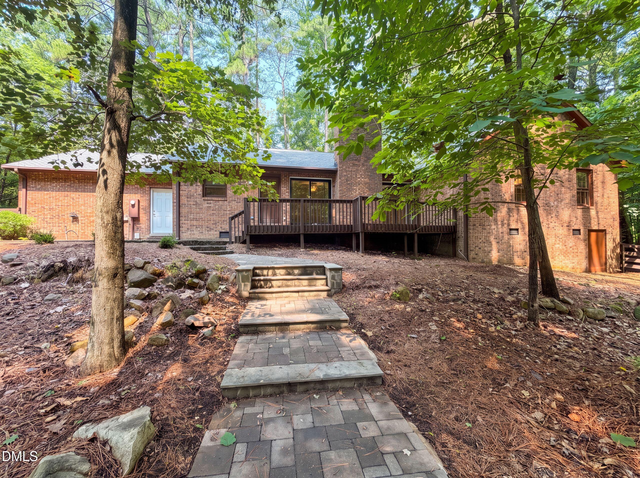 204 Boulder Bluff Trail