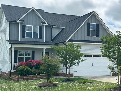 131 Hawick Court Zebulon NC 27597