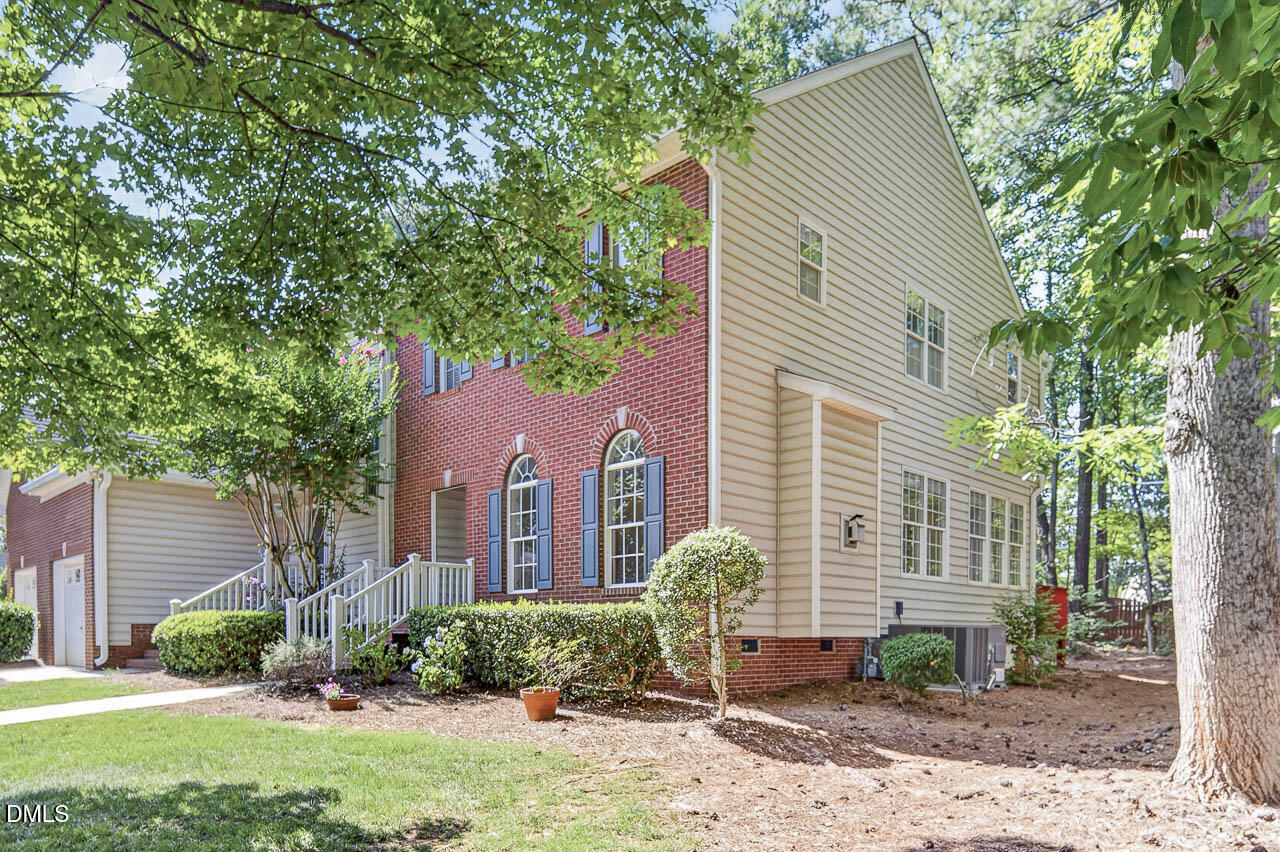 5620 Slide Rock Lane