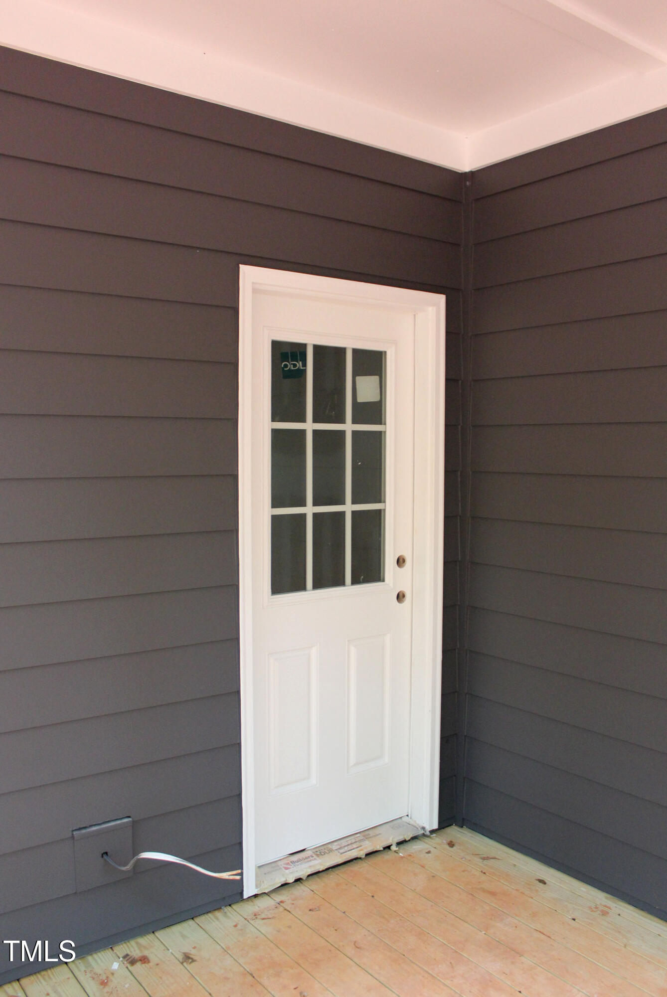 105 Sherwood Lane