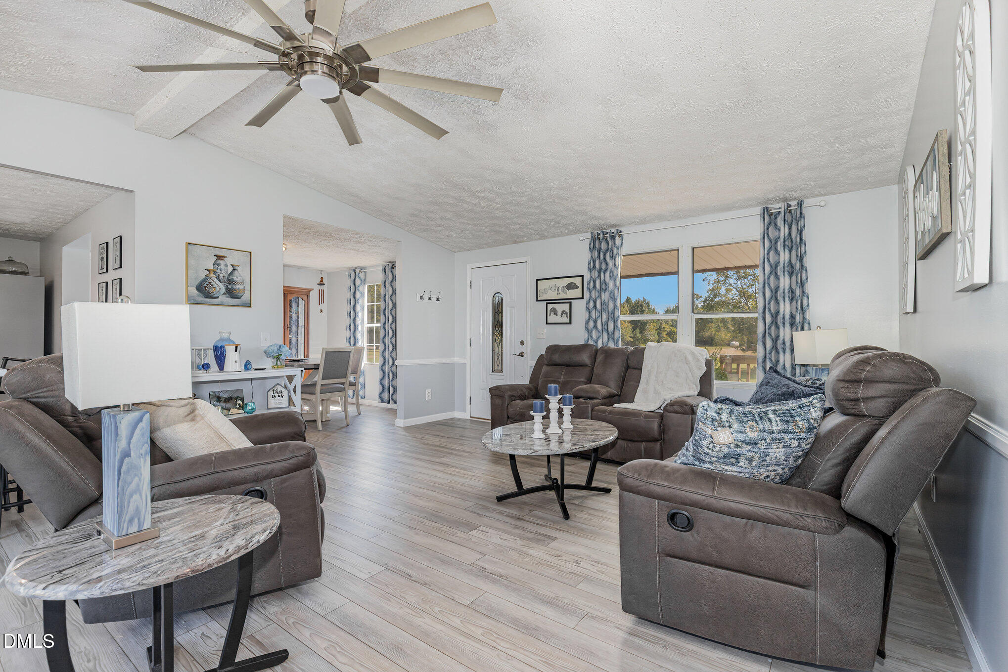 405 Woodruff Road