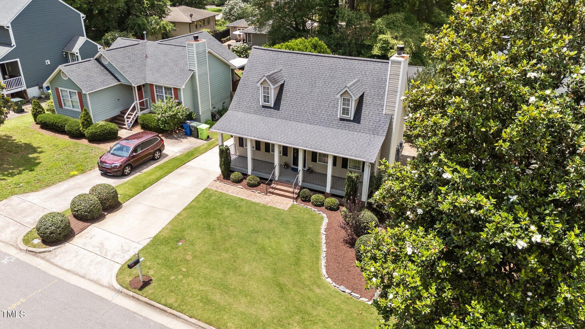 1033 Mills Street