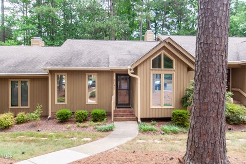 Townhouse in Raleigh NC 8045 Grey Oak Drive.jpg