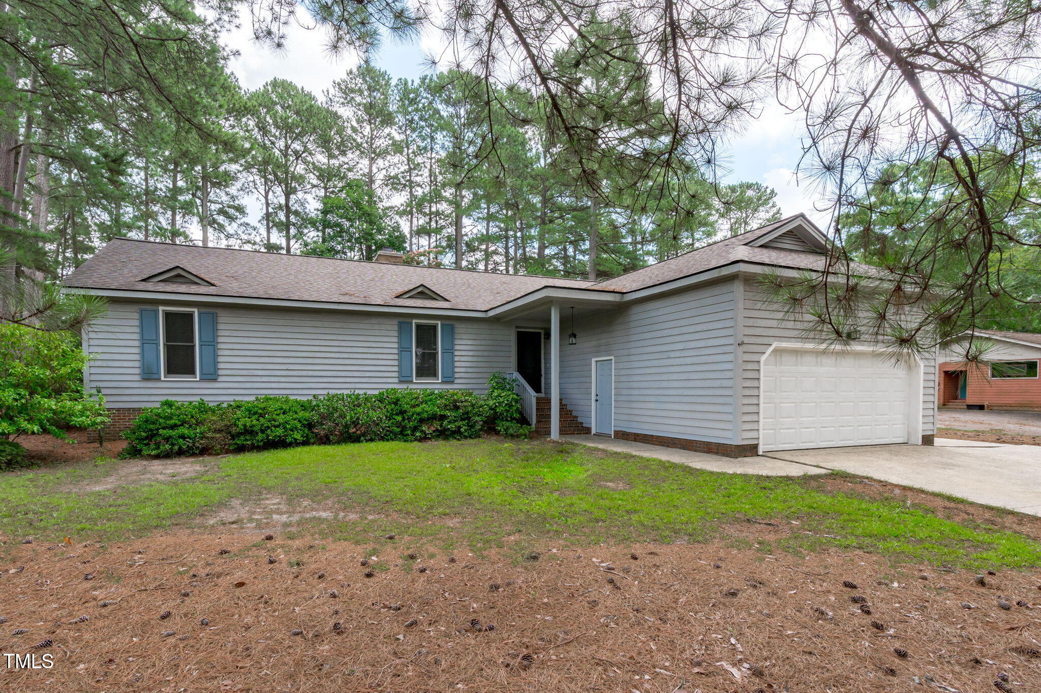 502 Hillcrest Road
