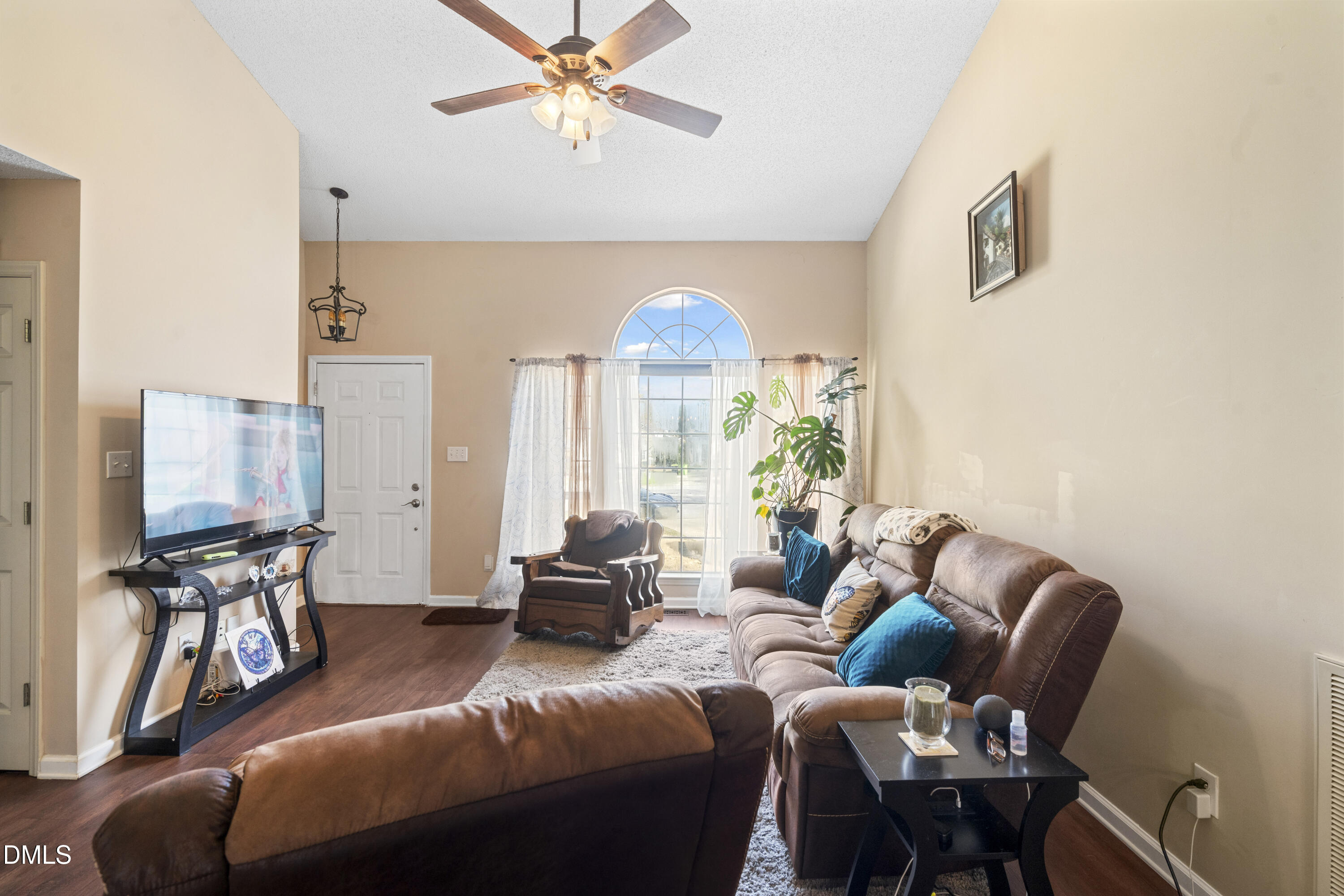 104 Iron Kettle Court