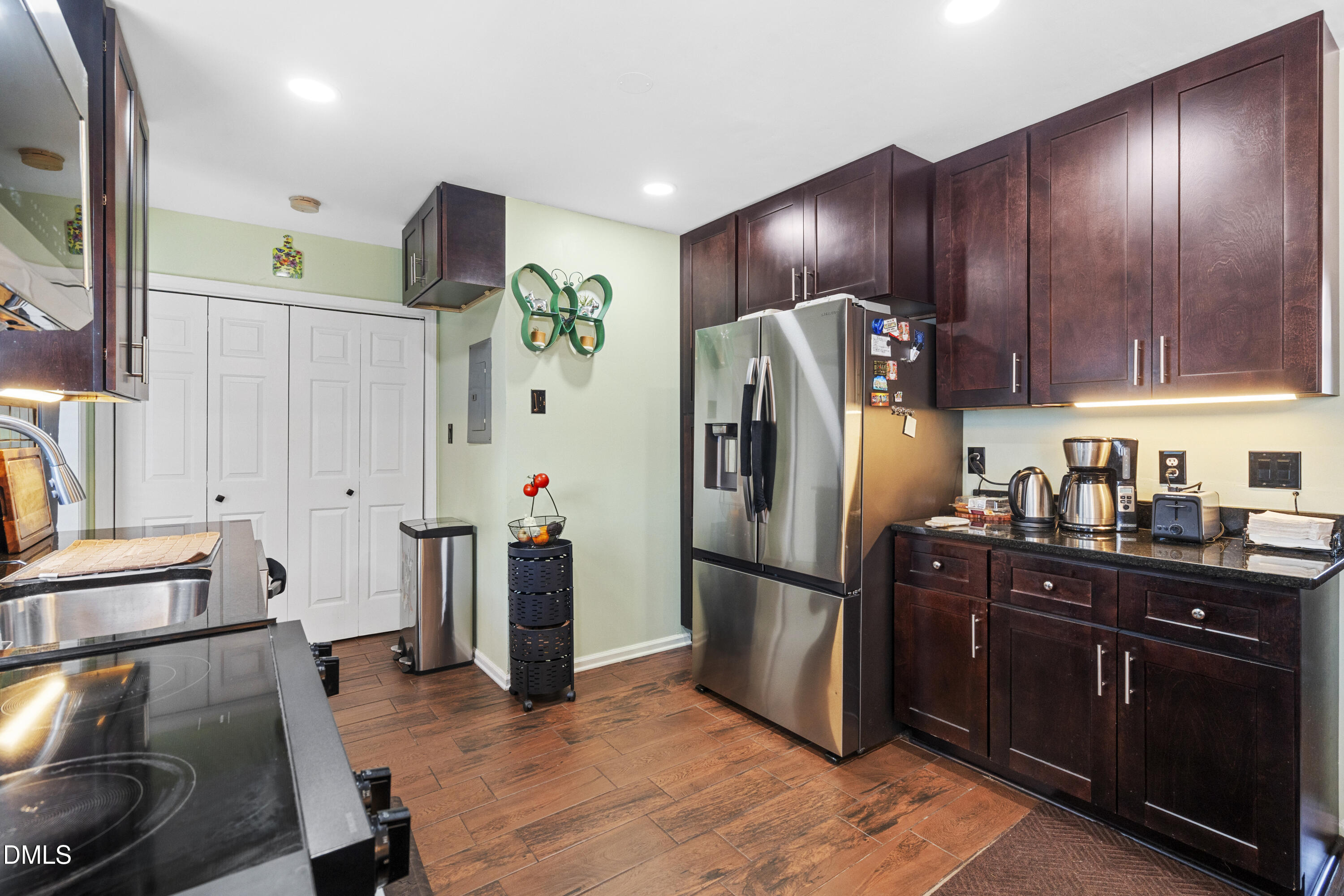 104 Iron Kettle Court