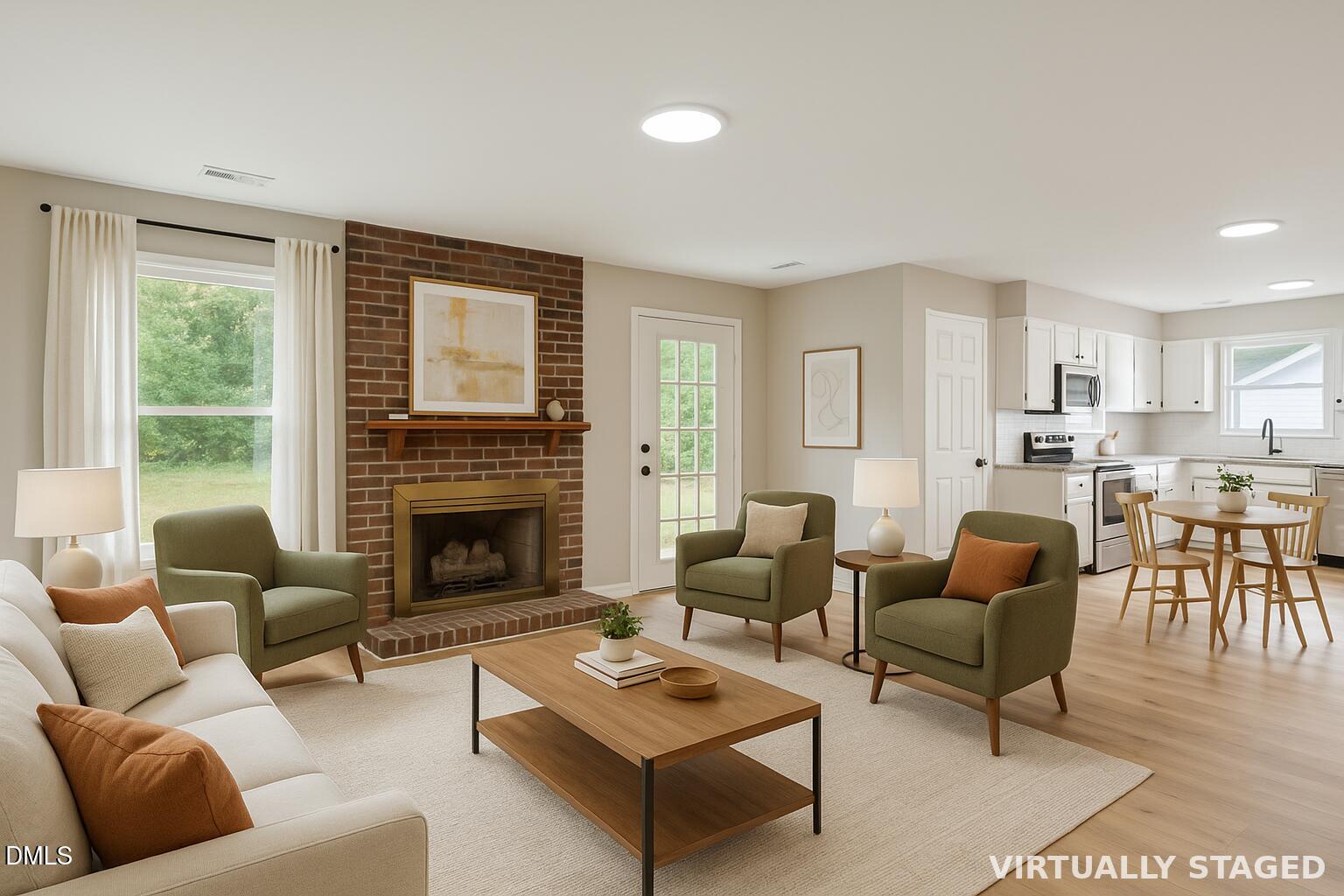 305 Reynolds Avenue N