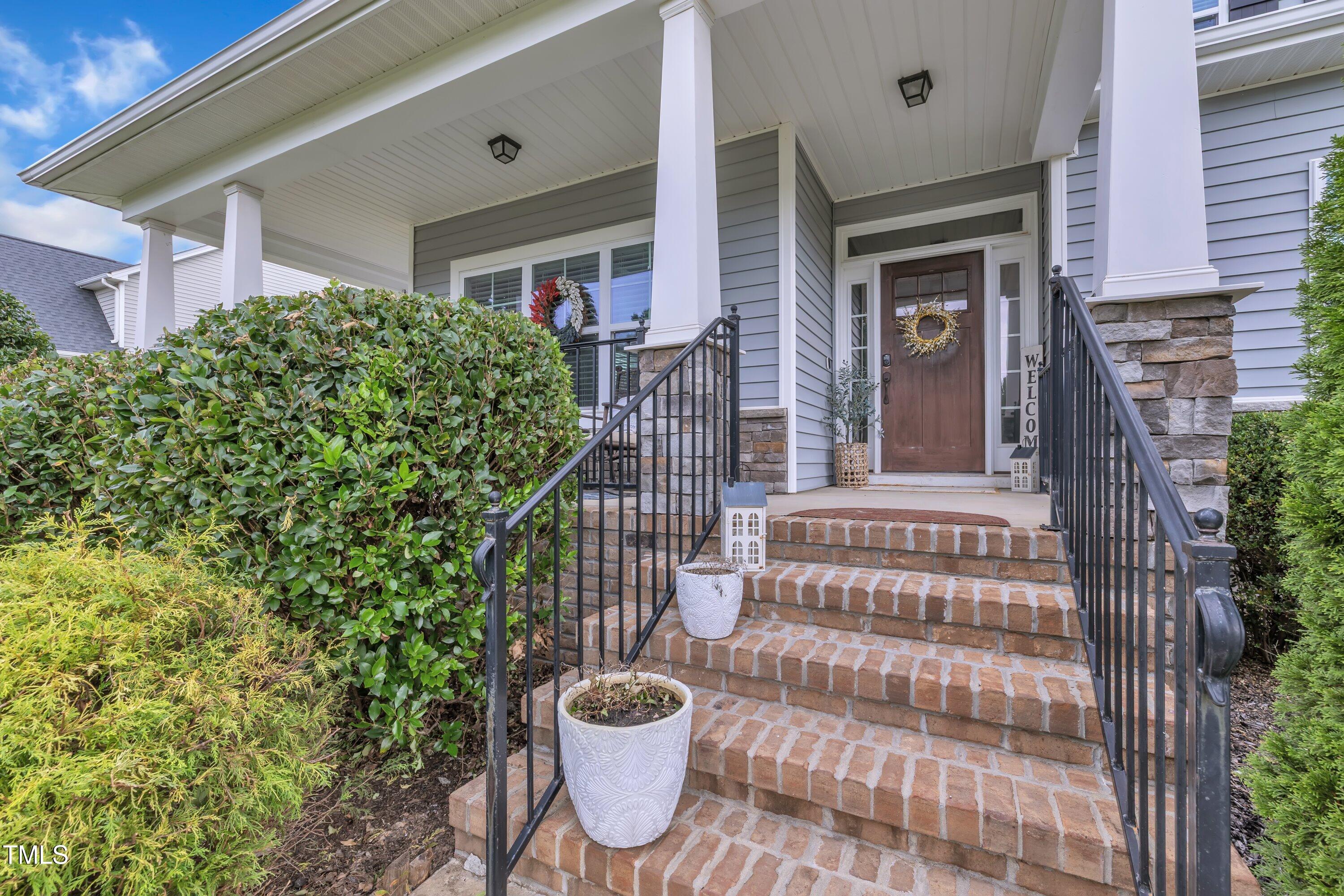 301 Swann Trail