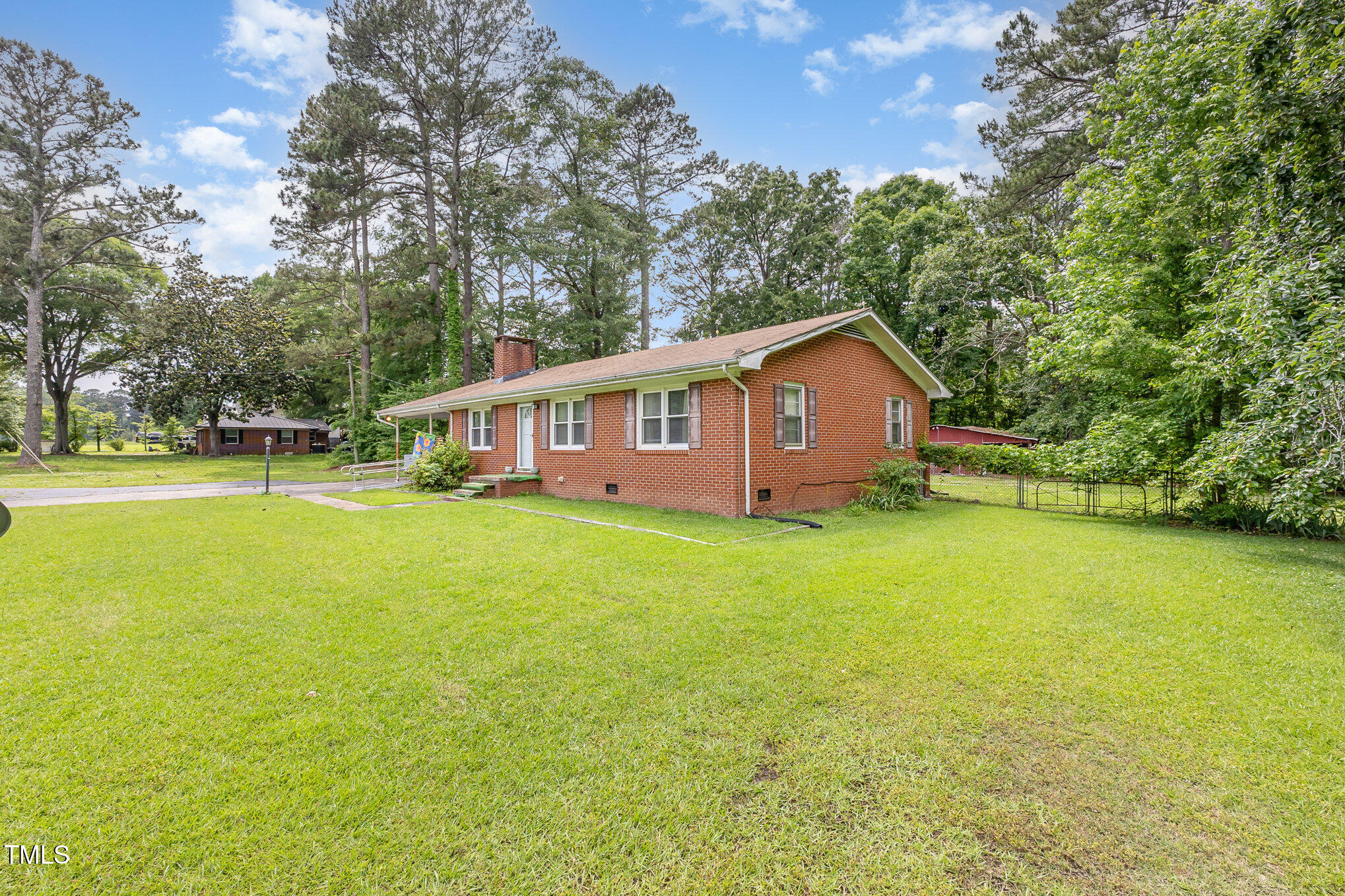 9751 North Carolina 96
