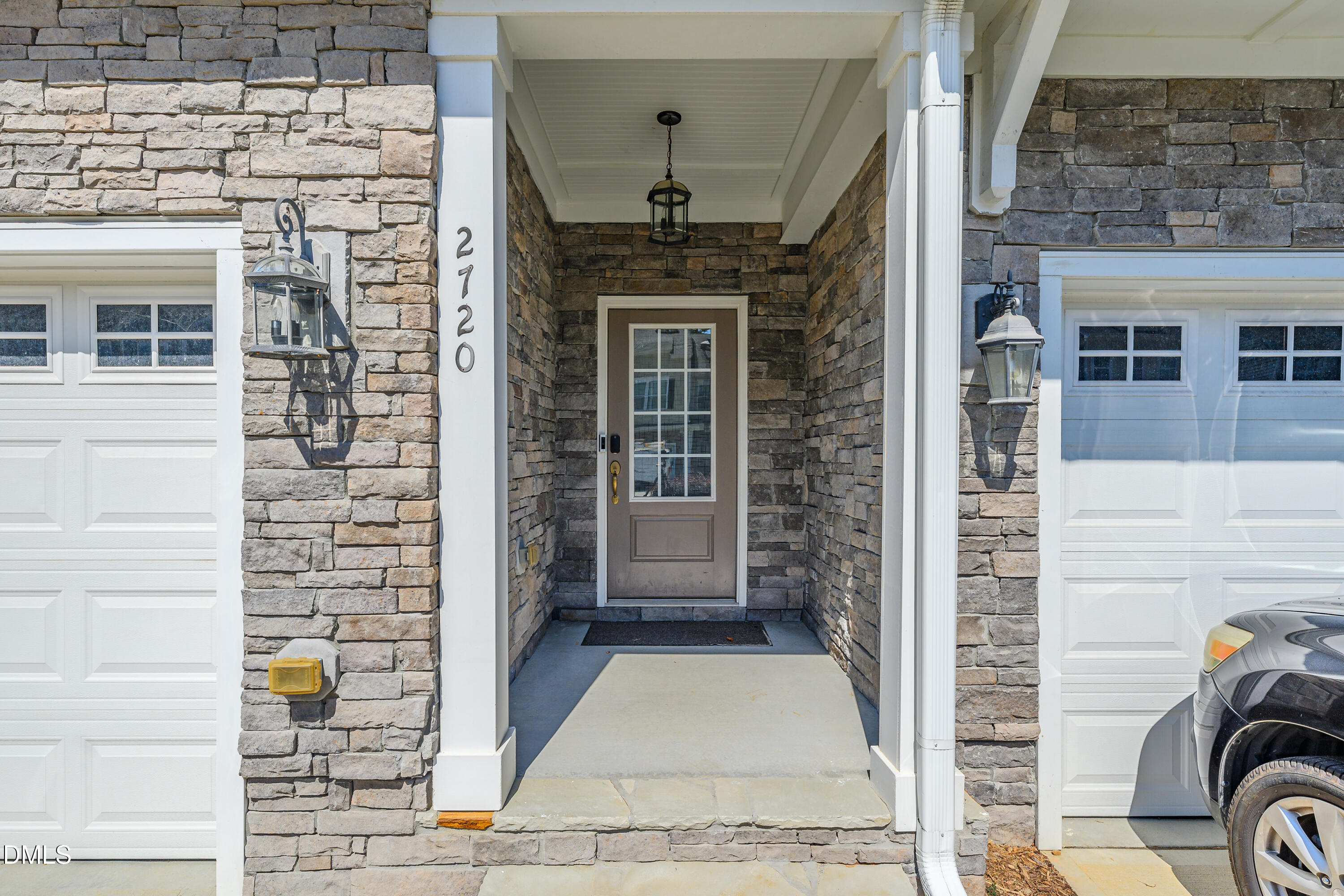 2720 Masonboro Ferry Drive