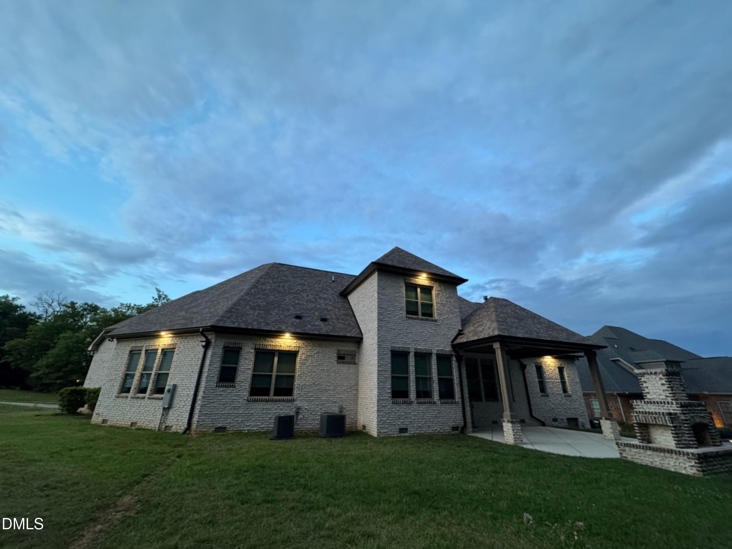 1477 Cappoquin Way