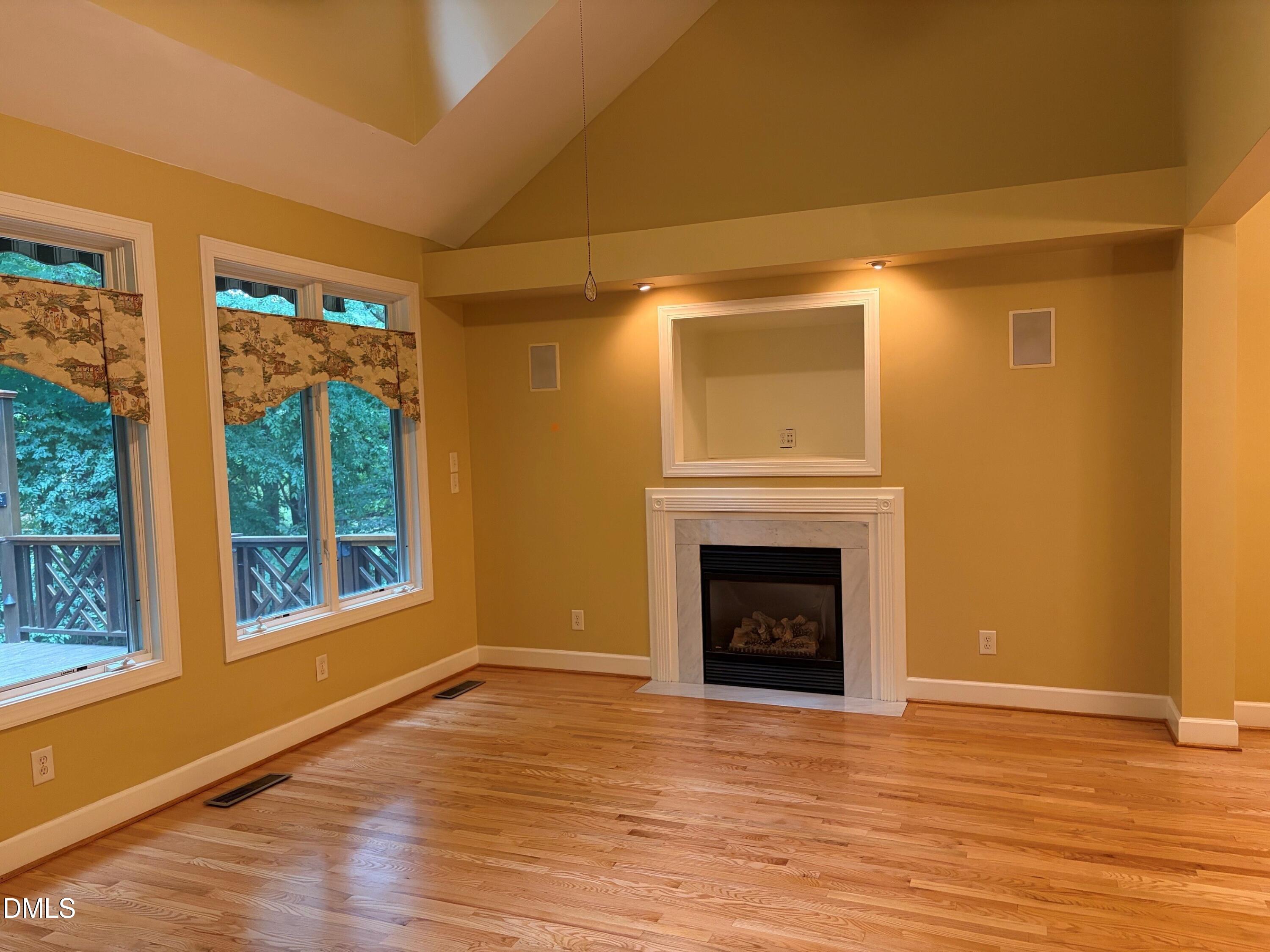 104 Turnberry Lane