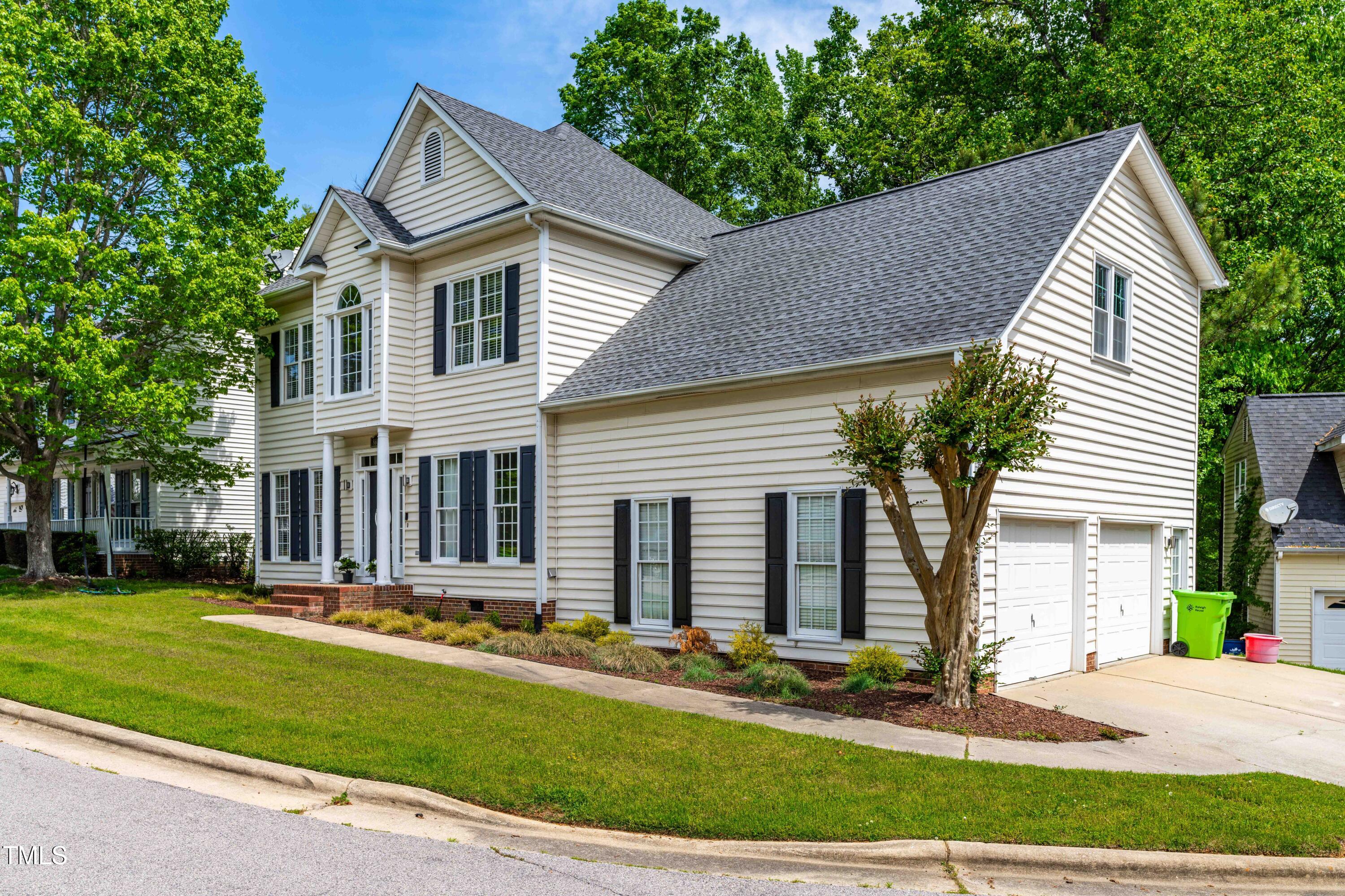 8600 Clivedon Drive