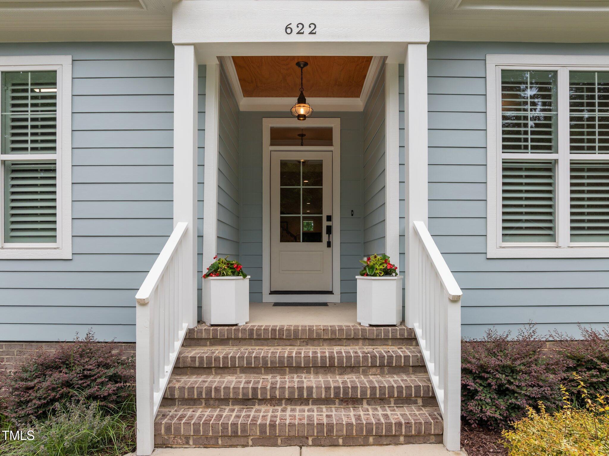 622 Sunset Avenue