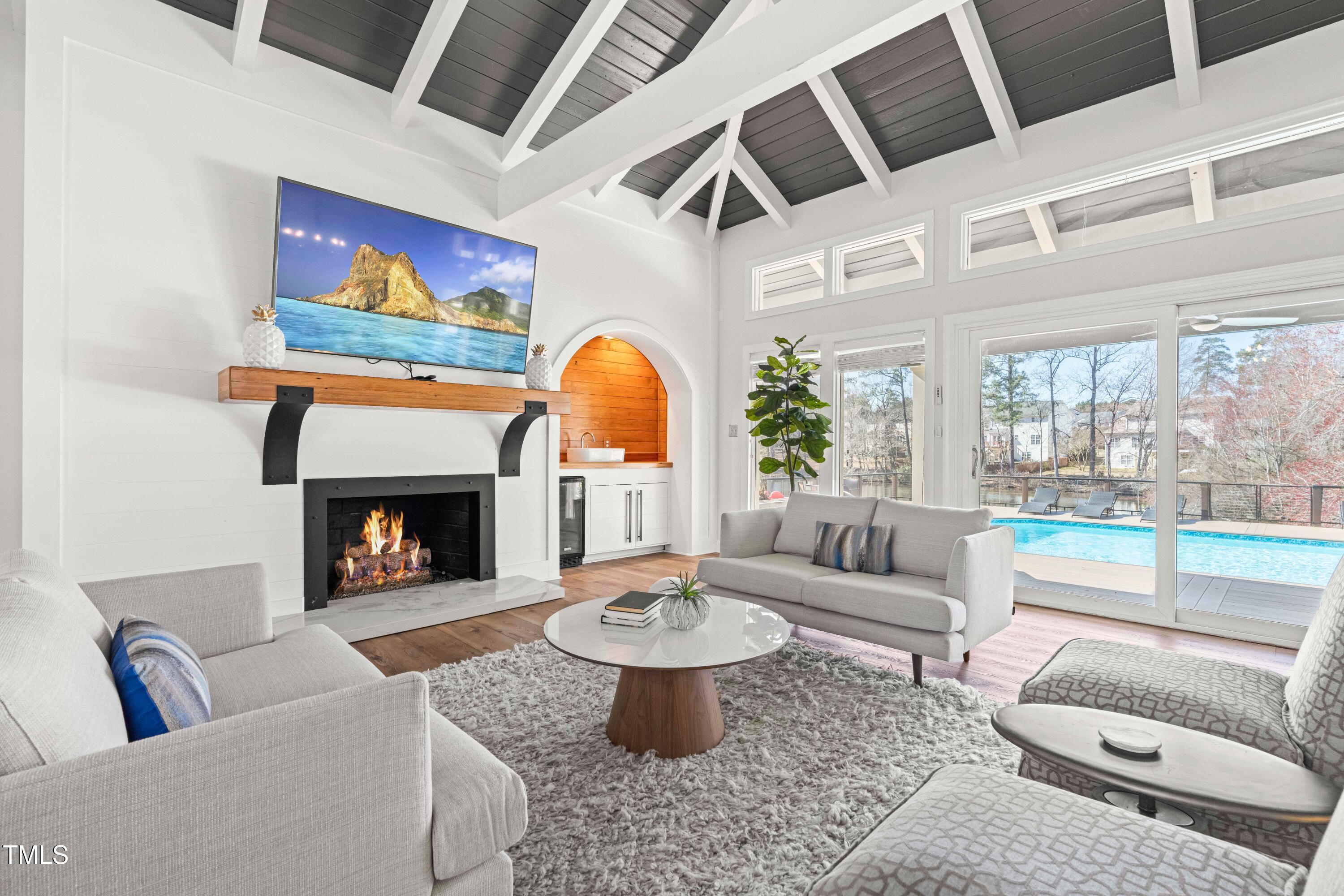 3021 Allenby Drive