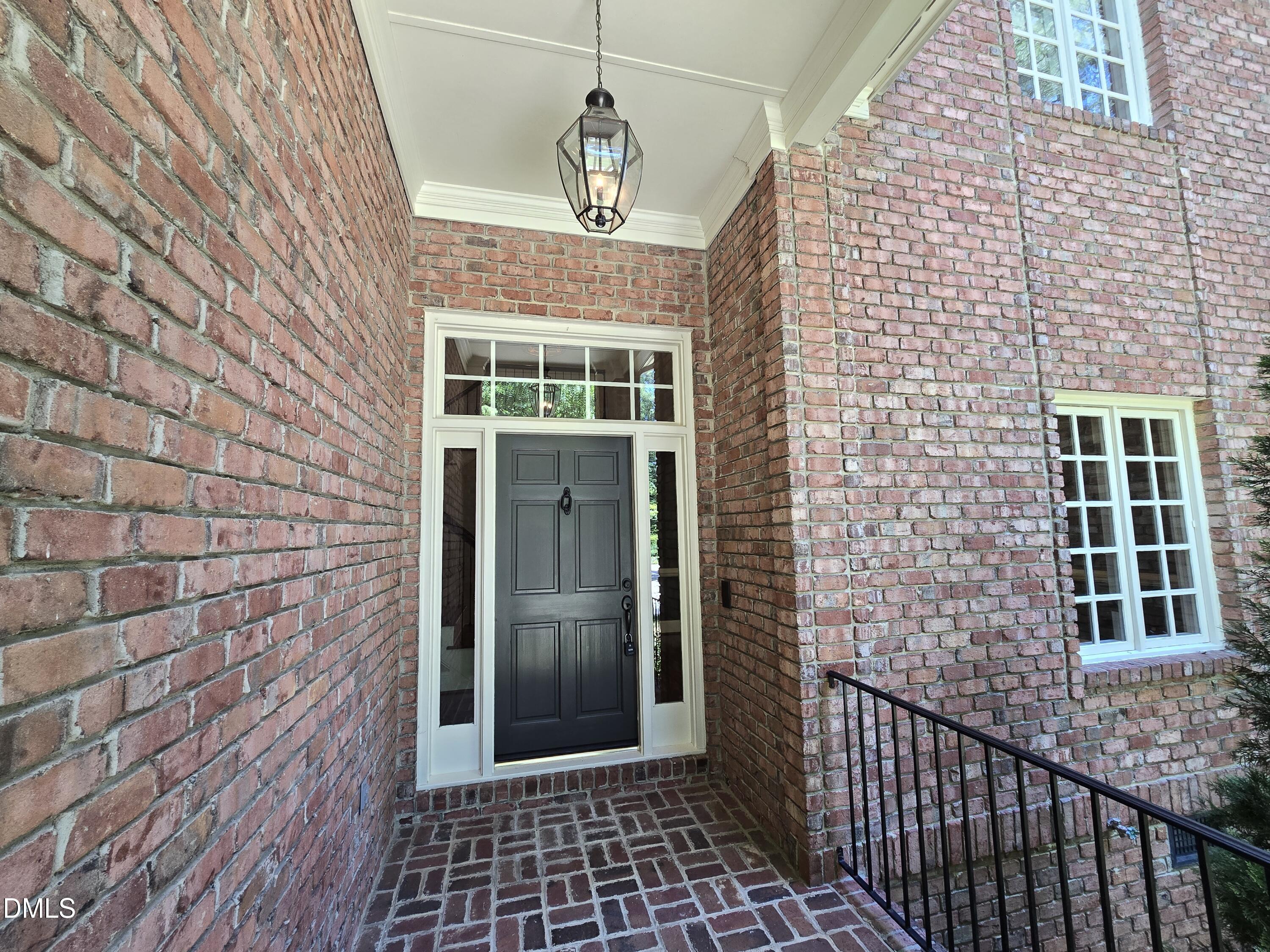 102 Eyemouth Court