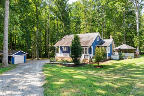 2311 Falls Drive Chapel Hill NC 27514