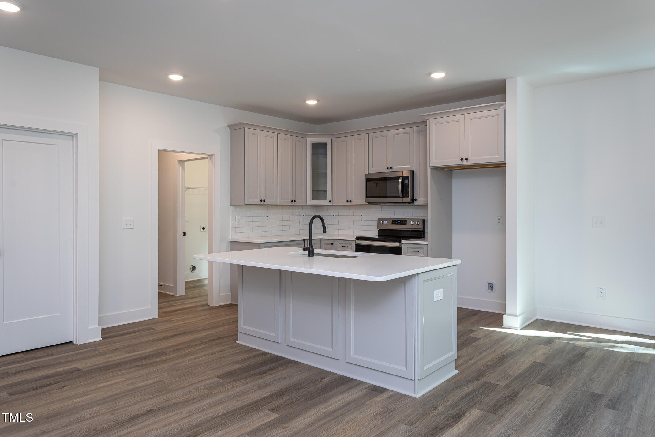 Lot 3260 Yorkshire Circle