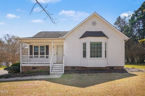 5745 Stone Crystal Drive Fuquay Varina NC 27526