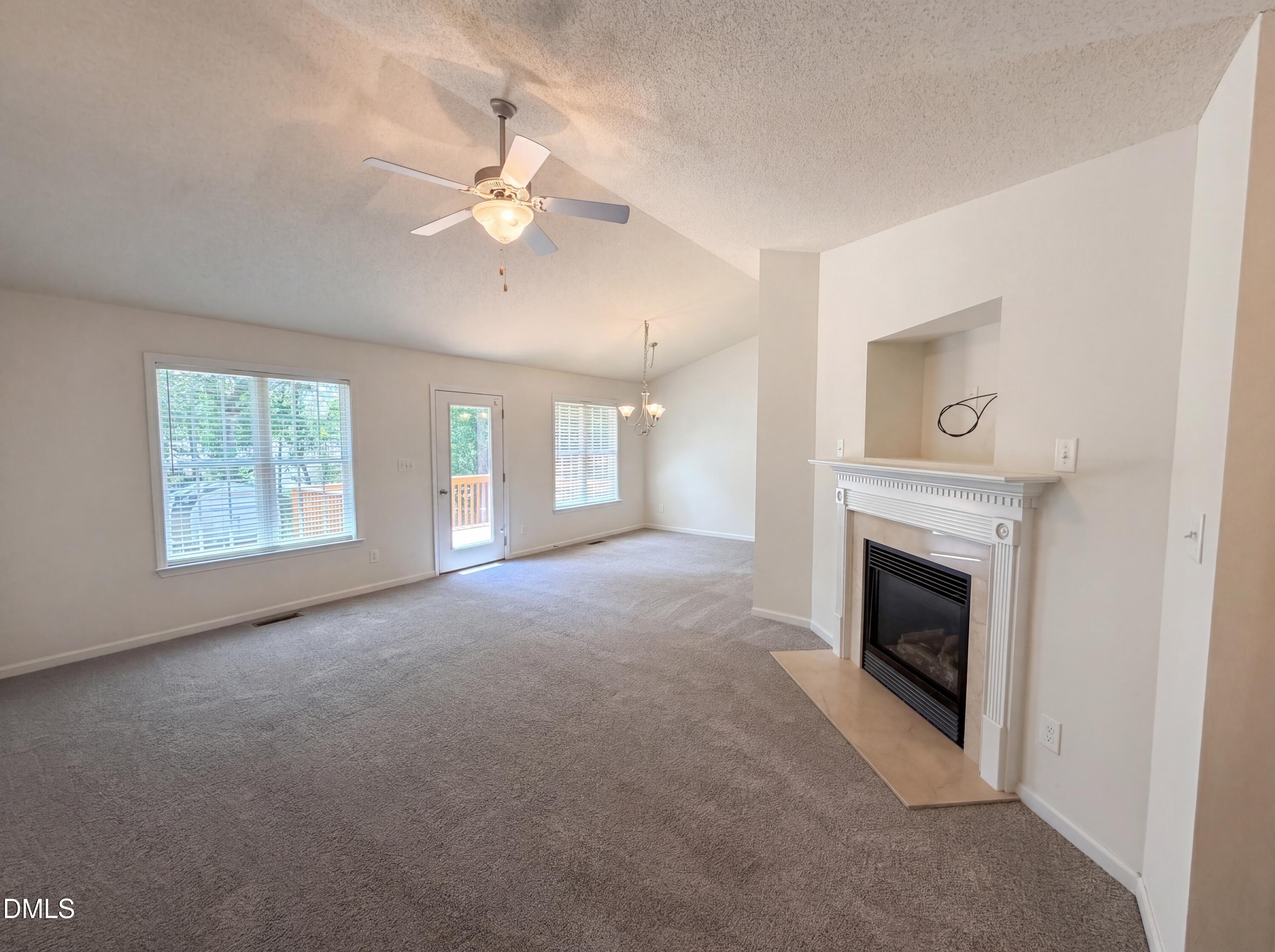 470 Kinsman Court