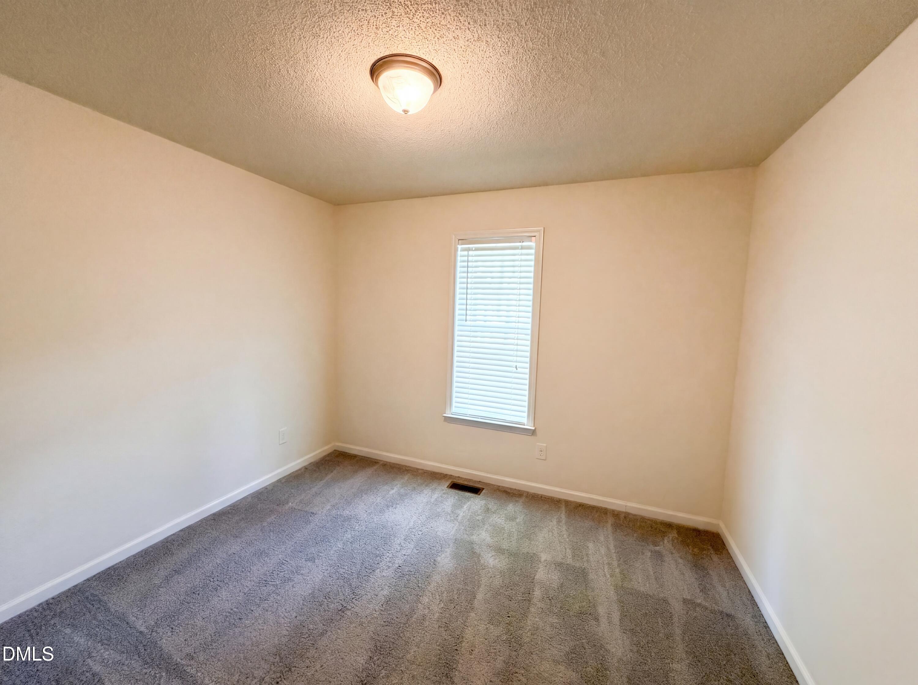 470 Kinsman Court