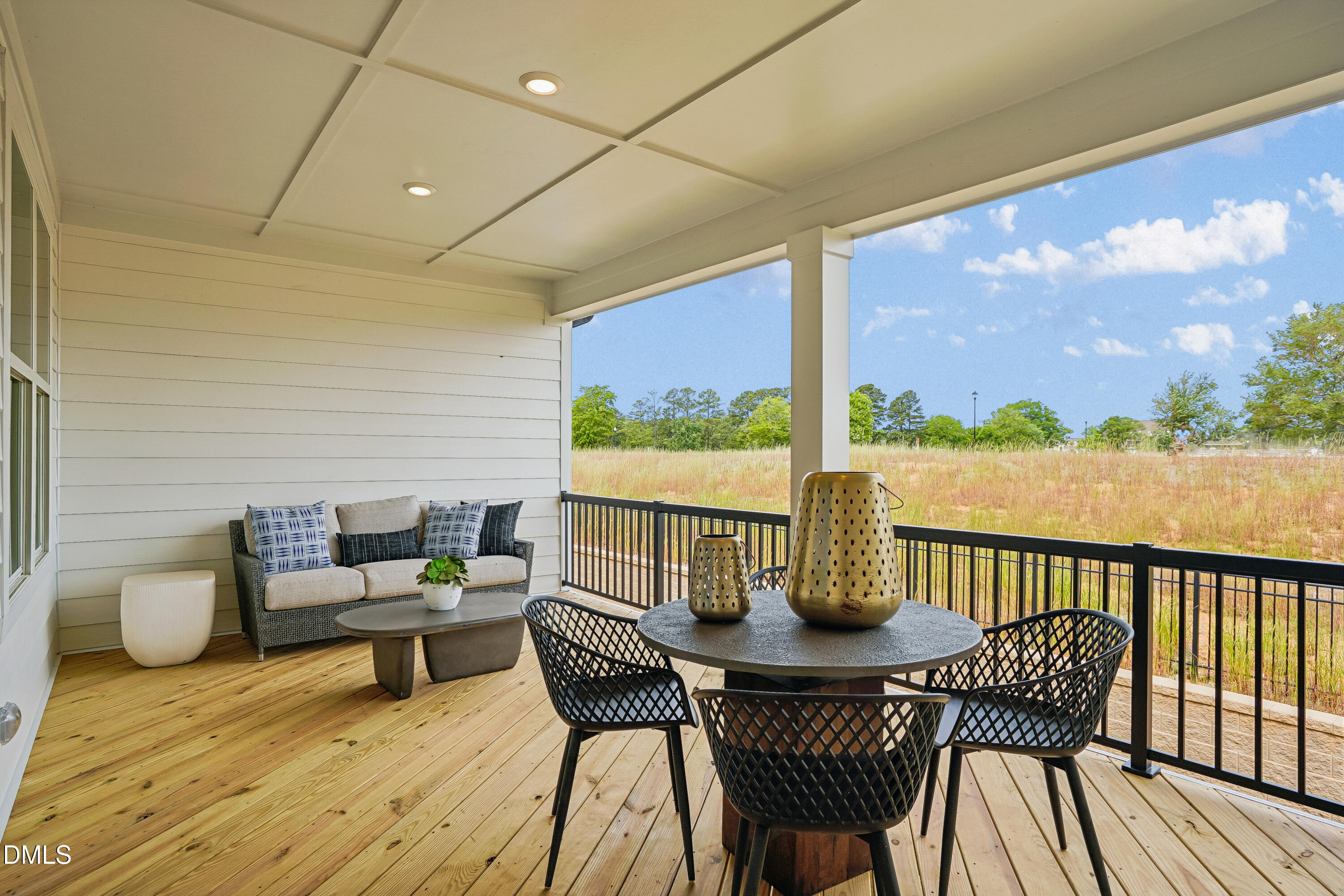 34 E Tiger Lily Trail 107