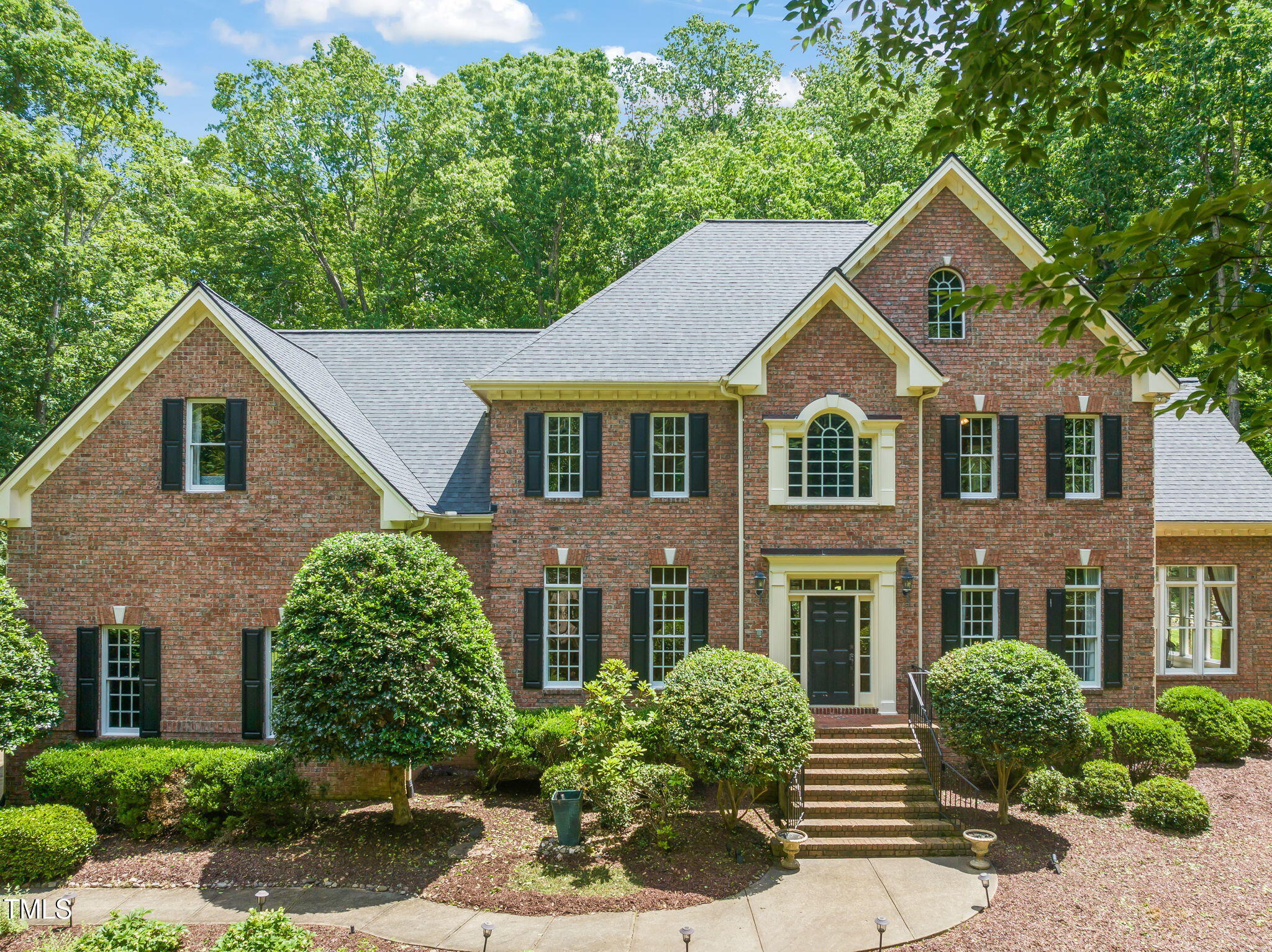 1317 Woodgate Manor Court