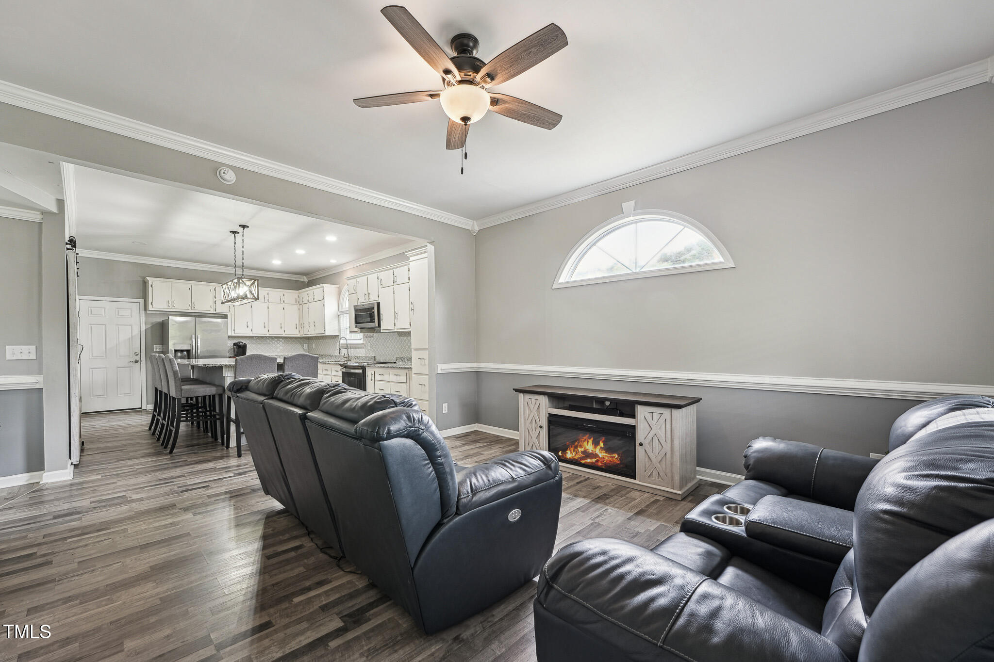327f Bobbitt Road