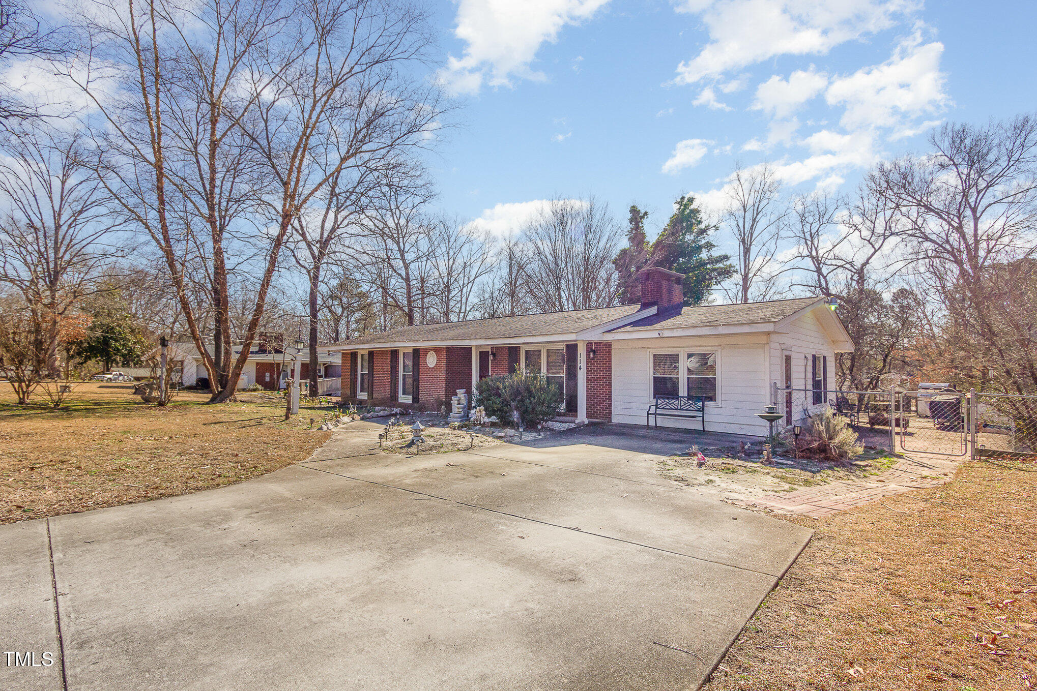114 Evelyn Drive