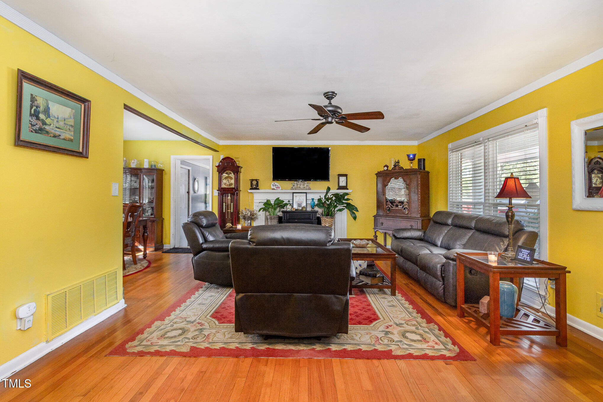 114 Evelyn Drive