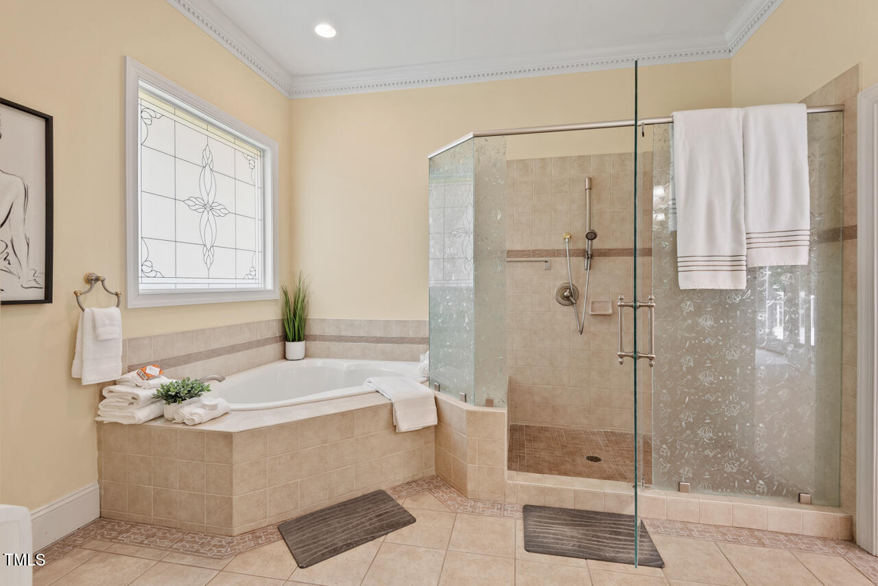 Durham, North Carolina 27713, United States, 3 Bedrooms Bedrooms, ,4 BathroomsBathrooms,Residential,Pending,120785