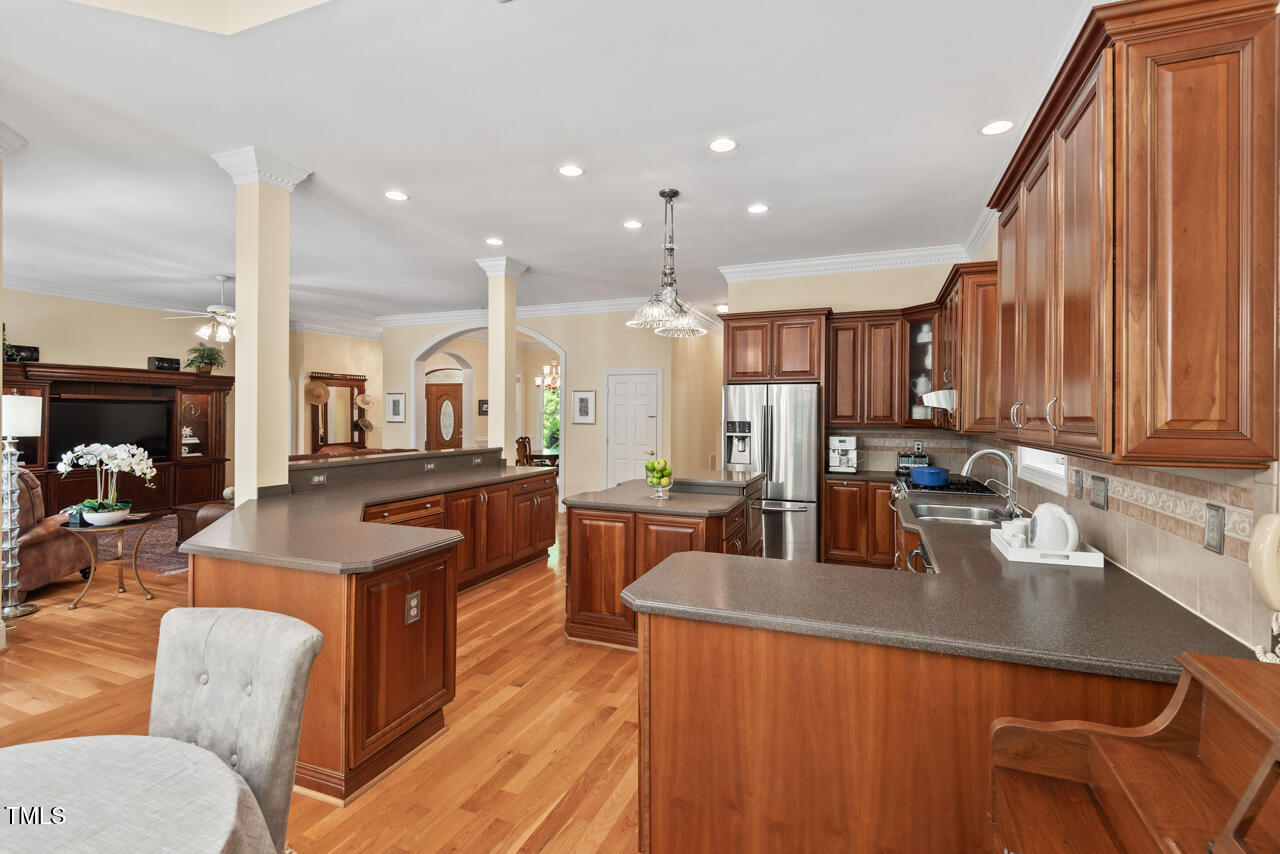 Durham, North Carolina 27713, United States, 3 Bedrooms Bedrooms, ,4 BathroomsBathrooms,Residential,Pending,120785