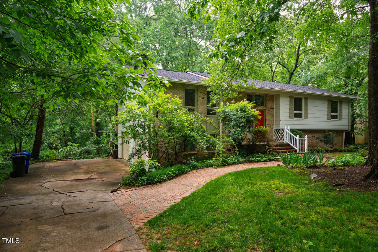 803 Churchill Drive