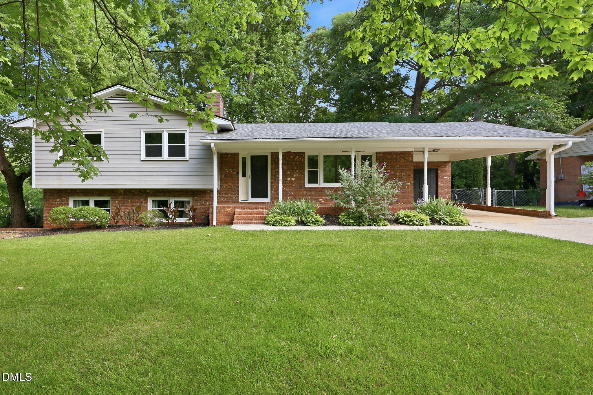 4416 Parkwood Drive